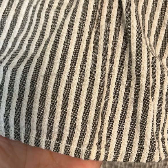 Ruffle Zara dress! Off or on shoulder - size M - Picture 9 of 9